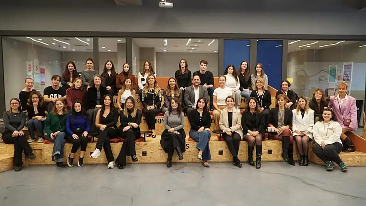 'Kadın İçin Teknoloji' Projesinde  'İlham Veren Buluşmalar' Başladı