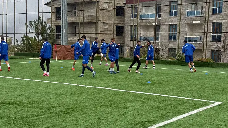 Kurtalanspor, Nusaybin Belediyespor Maçıyla Çıkış Arıyor: Taraftara Çağrı