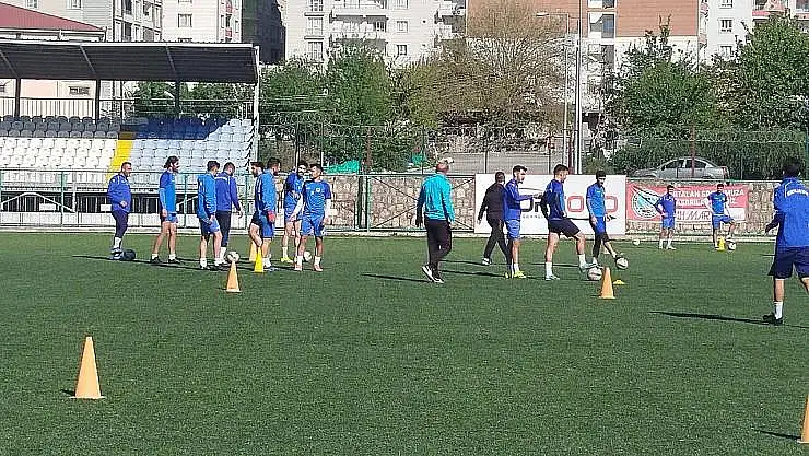 Kurtalanspor, Şırnak Petrolspor'a Mağlup Oldu