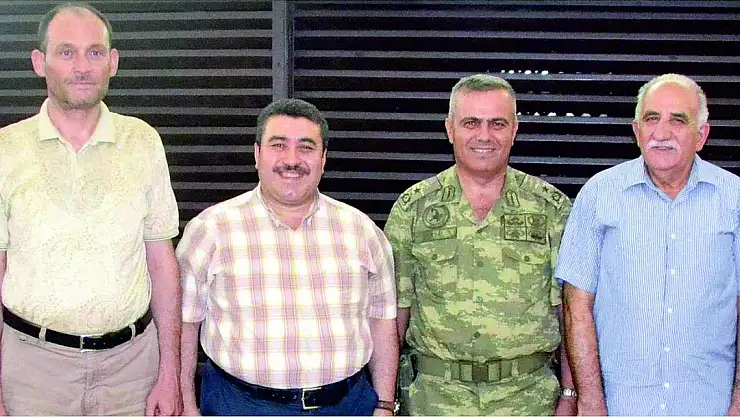 LİBYA'DA TANIDIK BİR KOMUTAN TUĞGENERAL HALİL SOYSAL VEYA MEŞHUR LAKABIYLA (KARA PENÇE)
