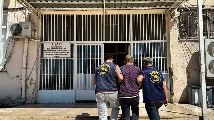 Mardin'de 30 yıl hapis cezasıyla aranan cezaevi firarisi yakalandı
