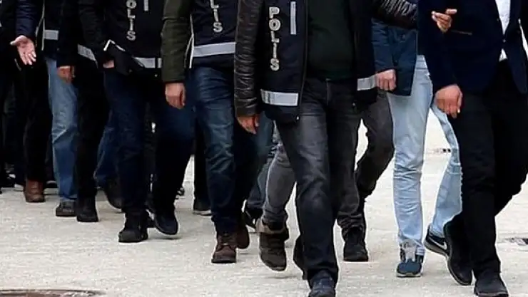 Komşu ilimizde haklarında kesinleşmiş hapis cezası bulunan 10 şahıs yakalandı