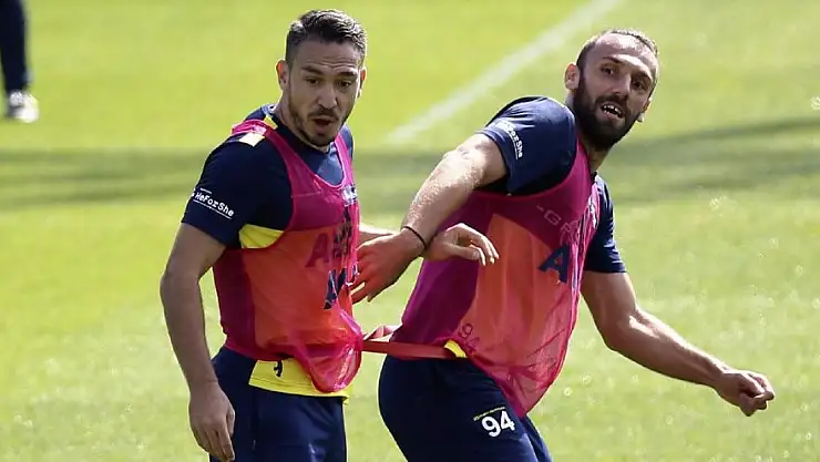 Mevlüt Erdinç'ten Vedat Muriqi açıklaması!