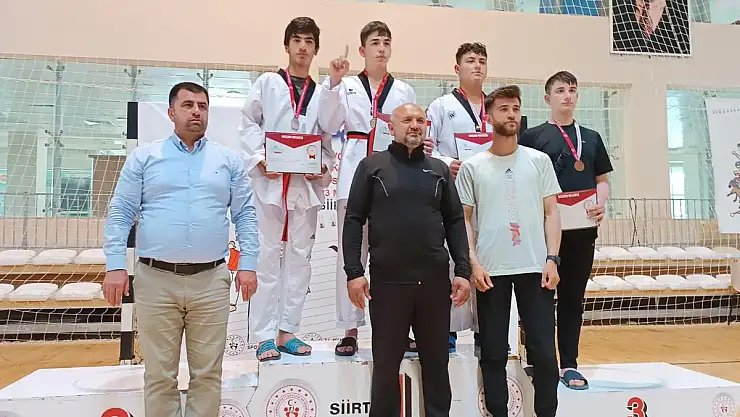Okul Sporları Taekwondo Yıldızlar Kız Erkek Müsabakalarına Siirt'te 21 İl'den 310 Sporcu Katıldı