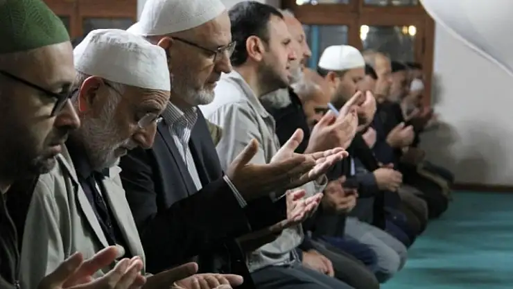 Orman Yangınları İçin Türkiye Genelindeki Camilerde Dua Edilecek