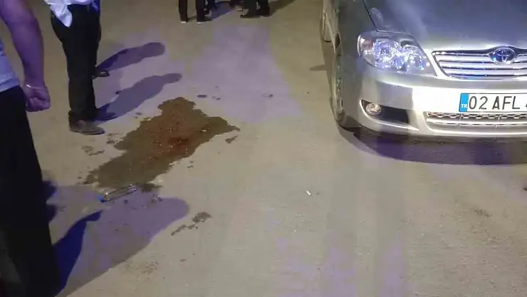 Karşıya Geçmeye Çalışırken Otomobilin Çarptığı Çocuk Ağır Yaralandı