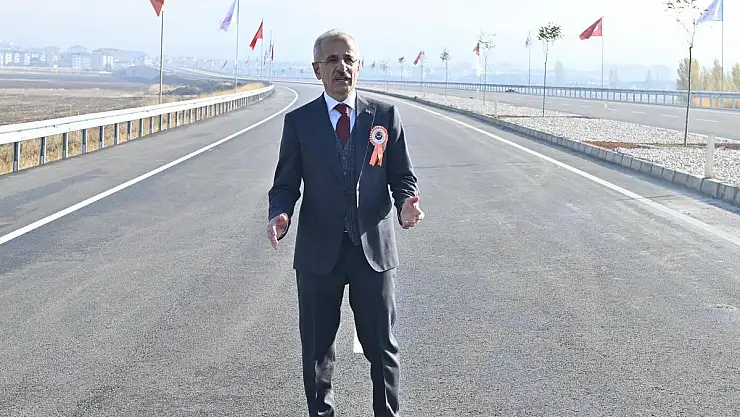 Otoyollardaki Fiber Ağ Uzunluğu 7 Bin Kilometreyi Aştı