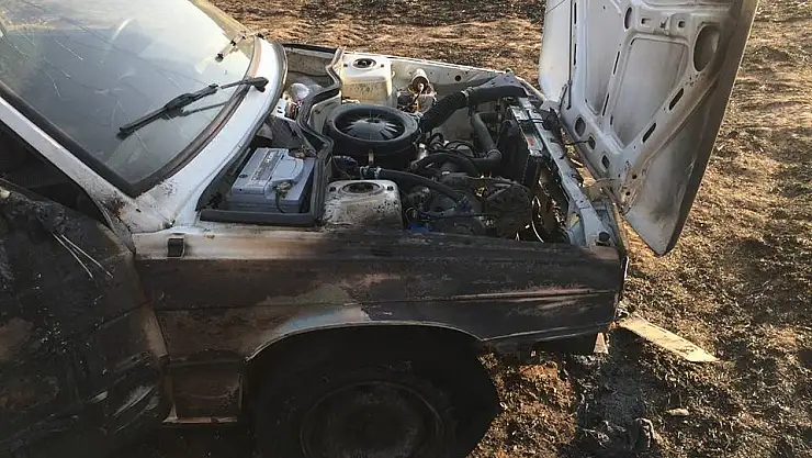 Park Halindeki Araç Yandı