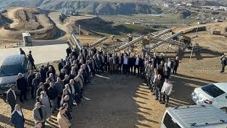 Pervari ve Şirvan İlçeleri Muhtarlarına da Asfalt Plenti Tesisleri Tanıtıldı