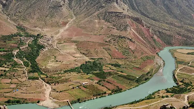 PKK/YPG'lilerin Fransa Senatosu'nda ağırlanmasına TBMM Başkanı Mustafa Şentop'tan tepki