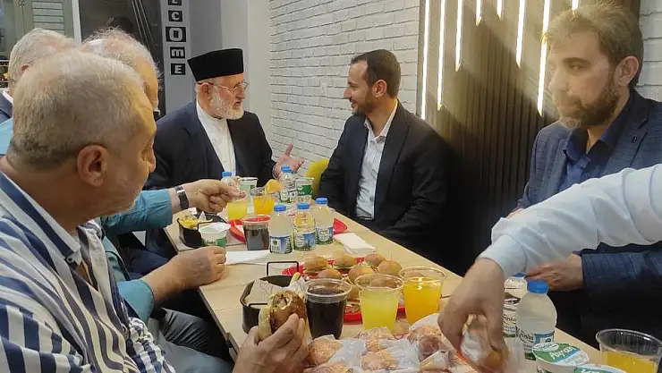 Prof. Dr. Geylani'Tasavvuf ve ilim Eş Güdümlüdür'