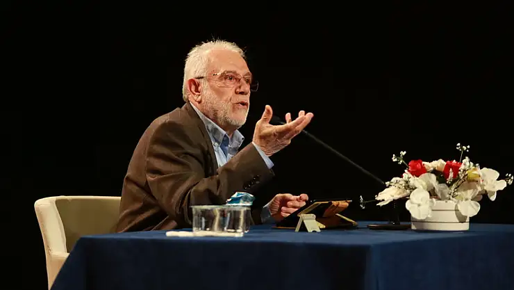 PROF. DR. İHSAN SÜREYYA SIRMA  İLAHİYAT FAKÜLTESİ DEKANI OLDU