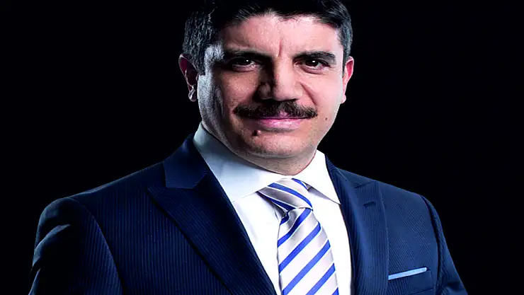 Prof.Dr.Yasin Aktay'ın Kaleminden:'İslamcı Aydınların Sağcılaşması' mı Dediniz?