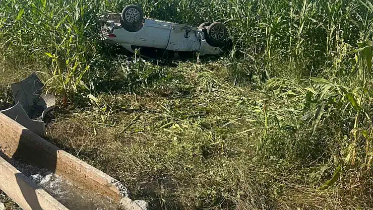 Otomobil devrildi: 1 ölü, 1 yaralı