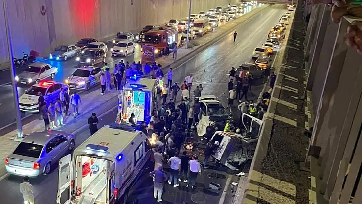 Trafik kazasında ağır yaralanan sürücü öldü: 4 yaralı