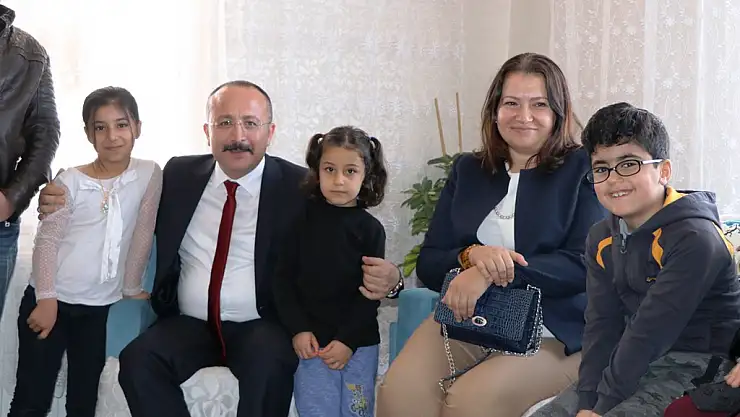 Şehit Aileleri Yalnız Bırakılmadı