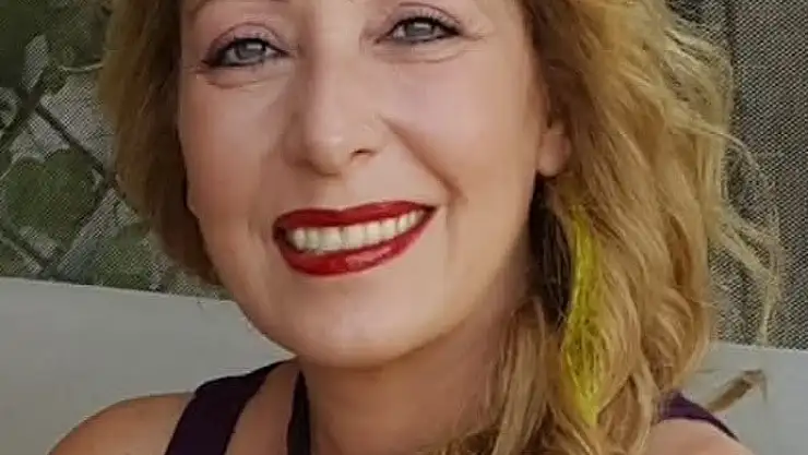 Serpil İpek Özçelik'ten Sırlarla Örülü Bir Roman: Işığın Mirası