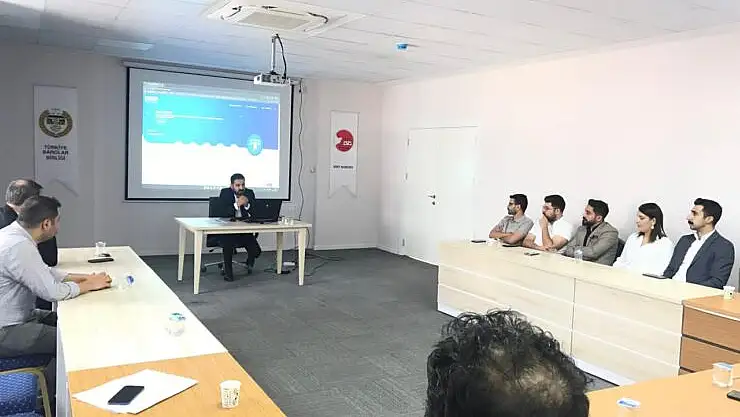 Siirt Barosu'ndan Seminer