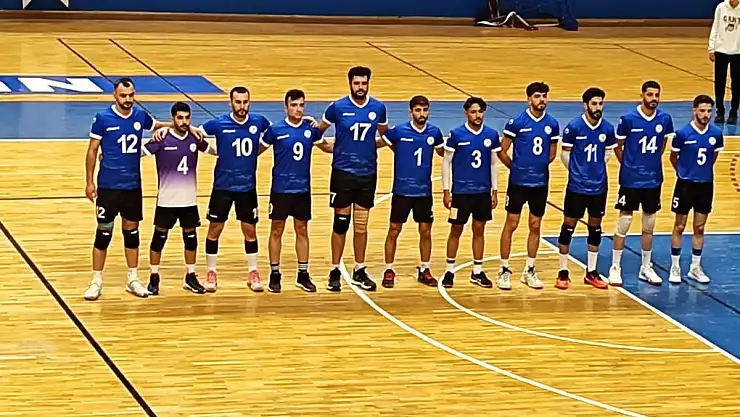 Siirt Belediye Spor Kulübü Erkek Voleybol Takımı, Hazırlıklarını Sürdürüyor