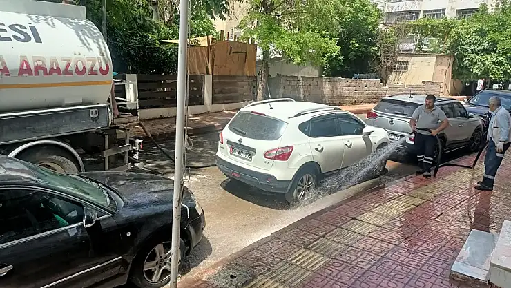 Siirt Belediyesi, Cadde ve Sokakları Yıkadı