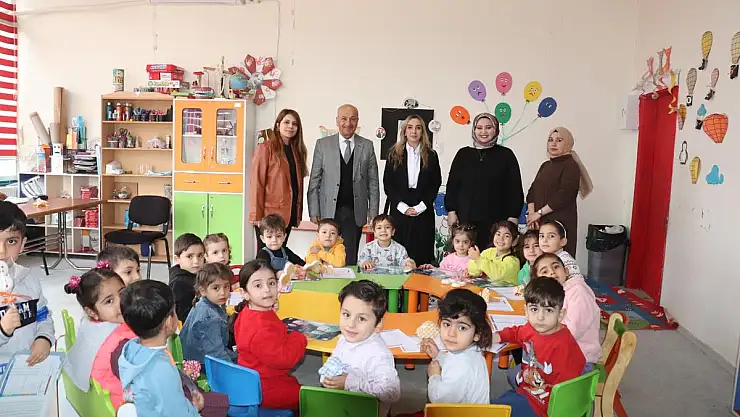 Siirt Belediyesi Minik Adımlar Kreşinde Karne Heyecanı