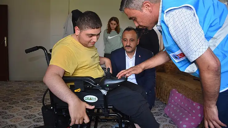 Siirt Belediyesinden Engellilere Akülü Araç ve Malzeme Desteği
