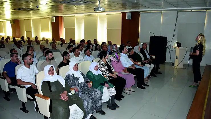 Siirt Belediyesi'nden 'Maddeye Hayır de' Konferansı