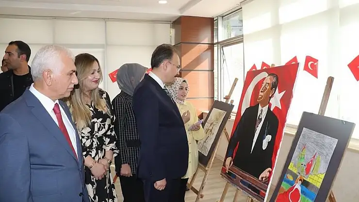 Siirt Belediyesinin 'Resim' ve 'El Sanatları' Sergisinin Açılışı Yapıldı