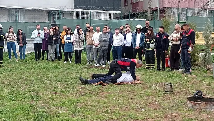 SİİRT ÇAĞRI MERKEZİNDE GERÇEĞİ ARATMAYAN TATBİKAT
