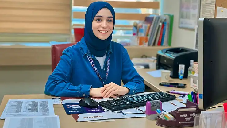 Siirt Eğitim ve Araştırma Hastanesi'ne Yeni Enfeksiyon Hastalıkları Uzmanı Dr. Zeynep Bayraktar Göreve Başladı