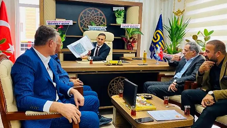 Siirt Emlakçılar ve Müteahhitler Derneği Başkanı Sevgi'den Önemli Açıklamalar