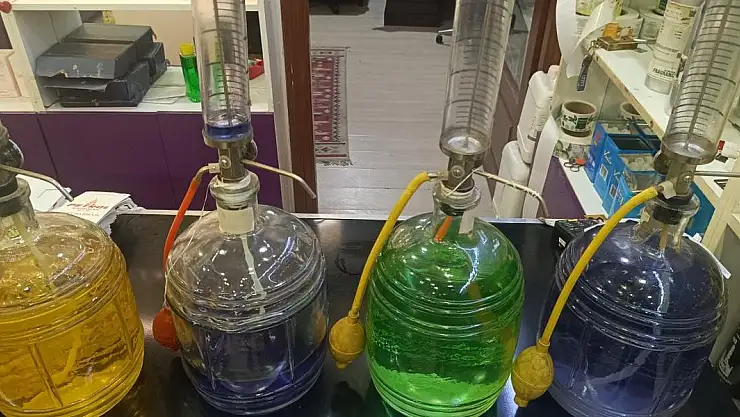 Siirt Fıstığından Üretilen Kolonya Avrupa'ya İhraç Ediliyor