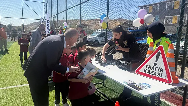 Siirt Gökçebağ'da Çocuklara Hem Eğlence Hem Eğitim Etkinliği