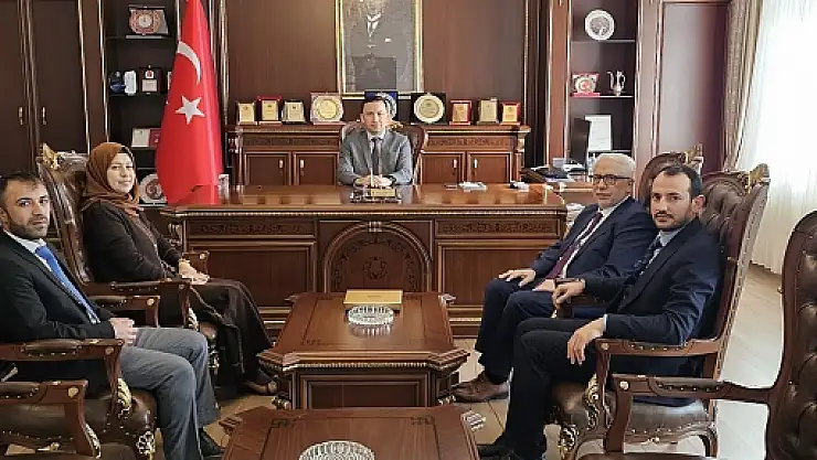 Siirt İl Müftüsü Pinal'den Pervari Kaymakamı Gülderen'e Ziyaret