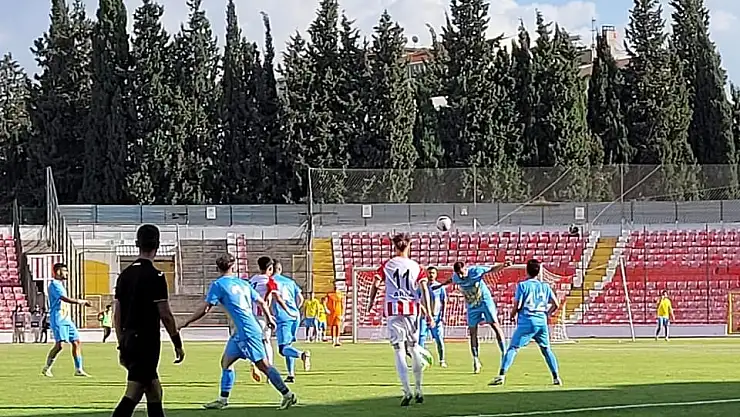 Siirt İl Özel İdare Spor Balıkesir Deplasmanından 1 Puanla Döndü