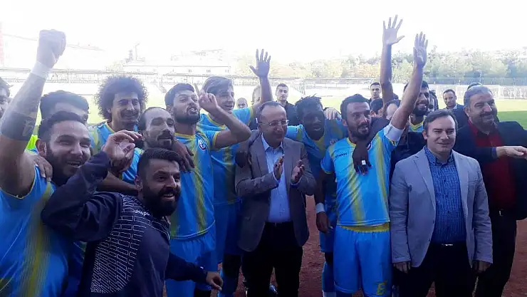 SİİRT İL ÖZEL İDARE SPOR'DAN FARKLI TARİFE 4-0