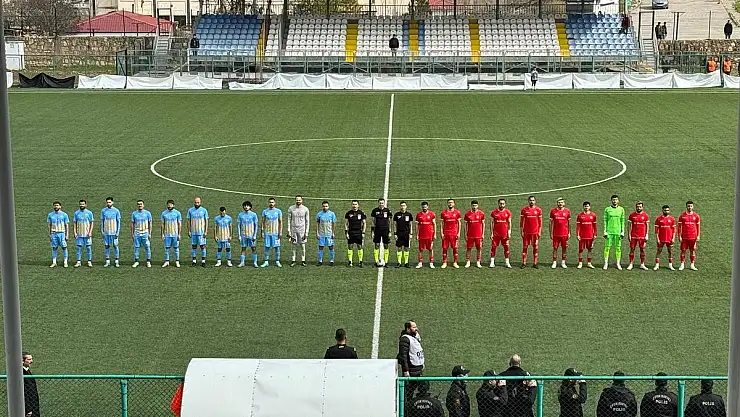 Siirt İl Özel İdarespor Son Saniyede Yıkıldı