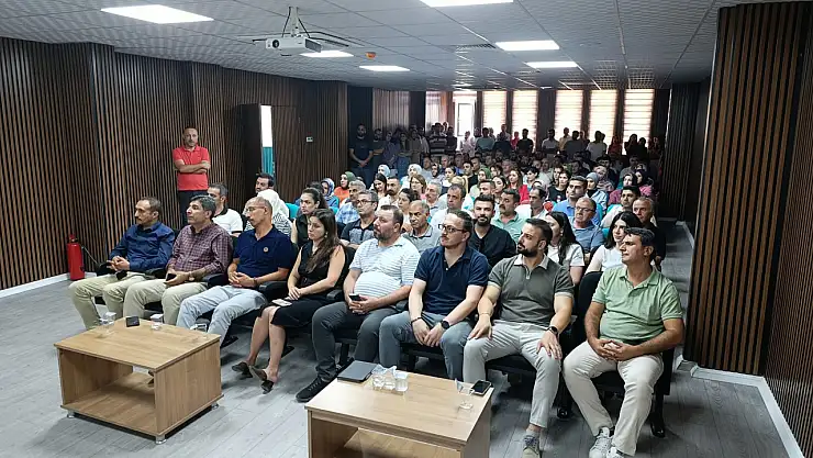 Siirt İl Sağlık Müdürlüğü'nde Yeni Yönetimle Değerlendirme Toplantısı