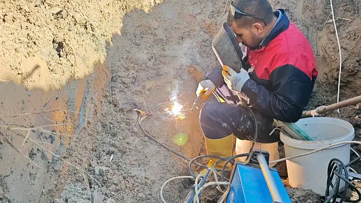 Siirt Kurtalan'da Ana Su Hattında Meydana Gelen Arıza Giderildi