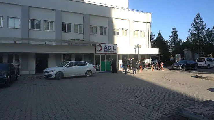 Siirt Kurtalan'da Gıda Zehirlenmesi Şüphesi: 13 Öğrenci Taburcu Edildi