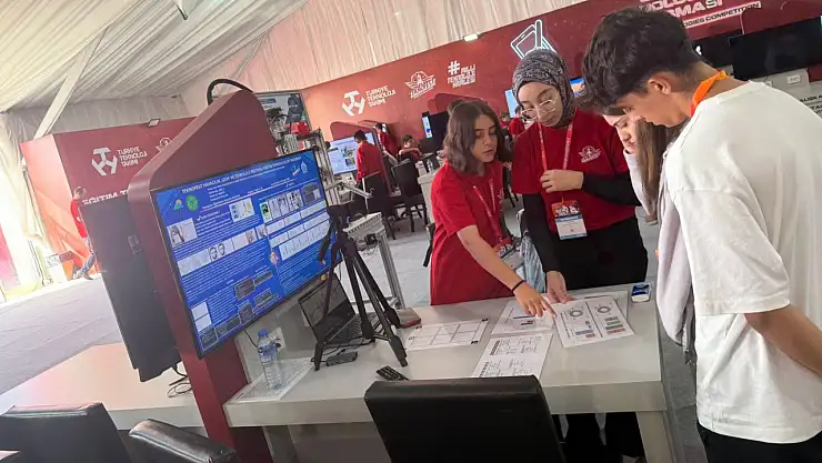 Siirt Kurtalan Fen Lisesi 'ÇAR-Z' Takımı, TEKNOFEST 2025 İstanbul'da Türkiye 6'ncısı Oldu