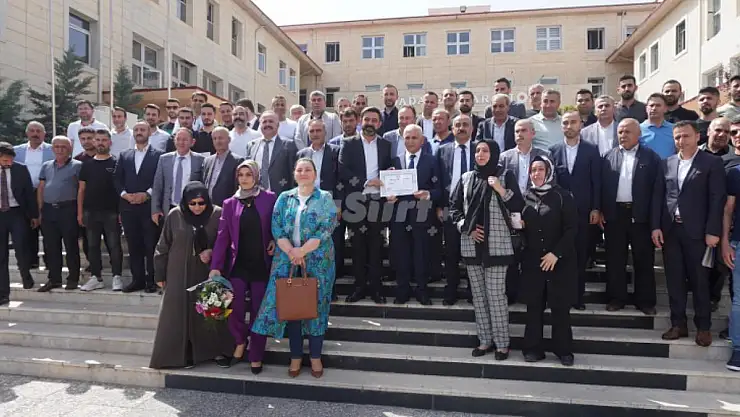 Siirt Milletvekili Mervan Gül Mazbatasını Aldı