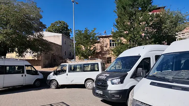 Siirt Pervari Kooperatifi'nden Korsan Taşımacılık Tepkisi: Seferler Süresiz Durduruldu