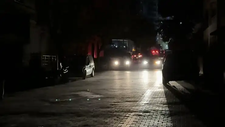Siirt Şehir Merkezinde Elektrik Kesintisi: Şehir Bir Anda Karanlığa Gömüldü