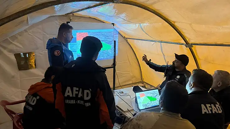 Siirt'te 10 Gündür Kayıp Olan Alzheimer Hastası Ramazan Batur'u Arama Kurtarma Çalışmaları Devam Ediyor