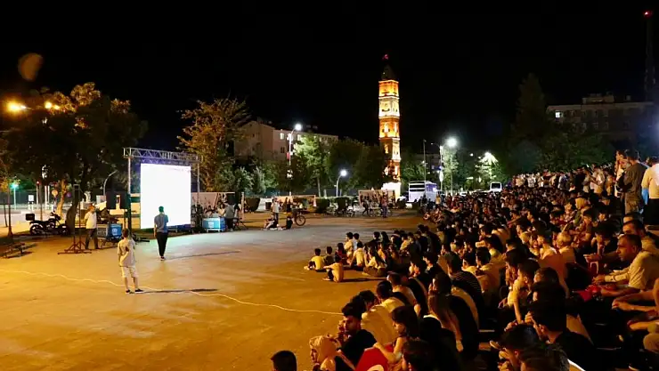 Siirt'te 12 Dev Adam Final Heyecanı Dev Ekranda İzlenecek