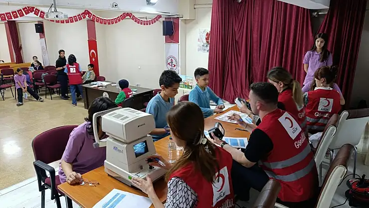 Siirt'te Aydınlık Bir Yaşam İçin 30 Bin Göz Tarandı