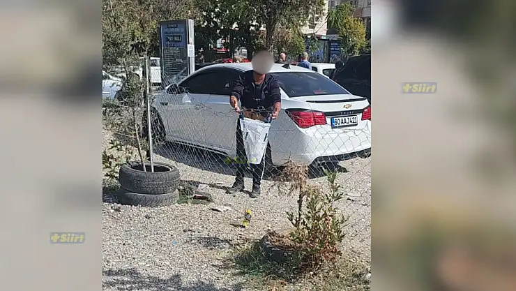 Siirt'te Bıçakla Kendine Zarar Veren Kişi Hastaneye Kaldırıldı