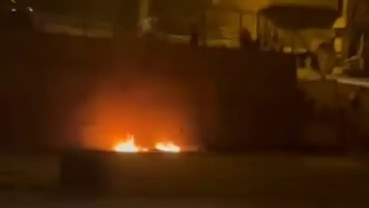Siirt'te Çocuk Parkında Ateş Yaktılar, Tepki Üzerine Kaçtılar