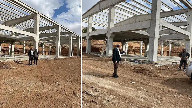 Siirt'te Eruh Belediye Başkanı Cevher Çiftçi, 250 Kişilik Kapalı Spor Salonunda İnceleme Yaptı